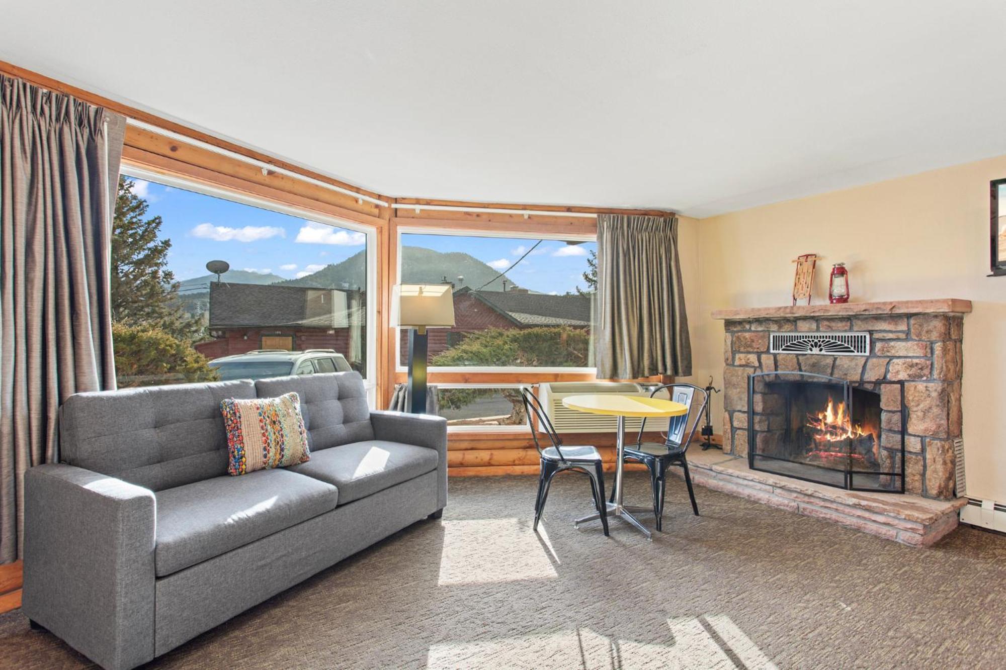 Discovery Lodge Estes Park